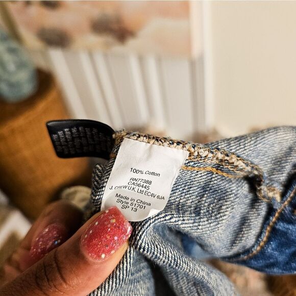 J. Crew Indigo Denim Trucker Style Jeans Jacket. - Picture 4 of 11